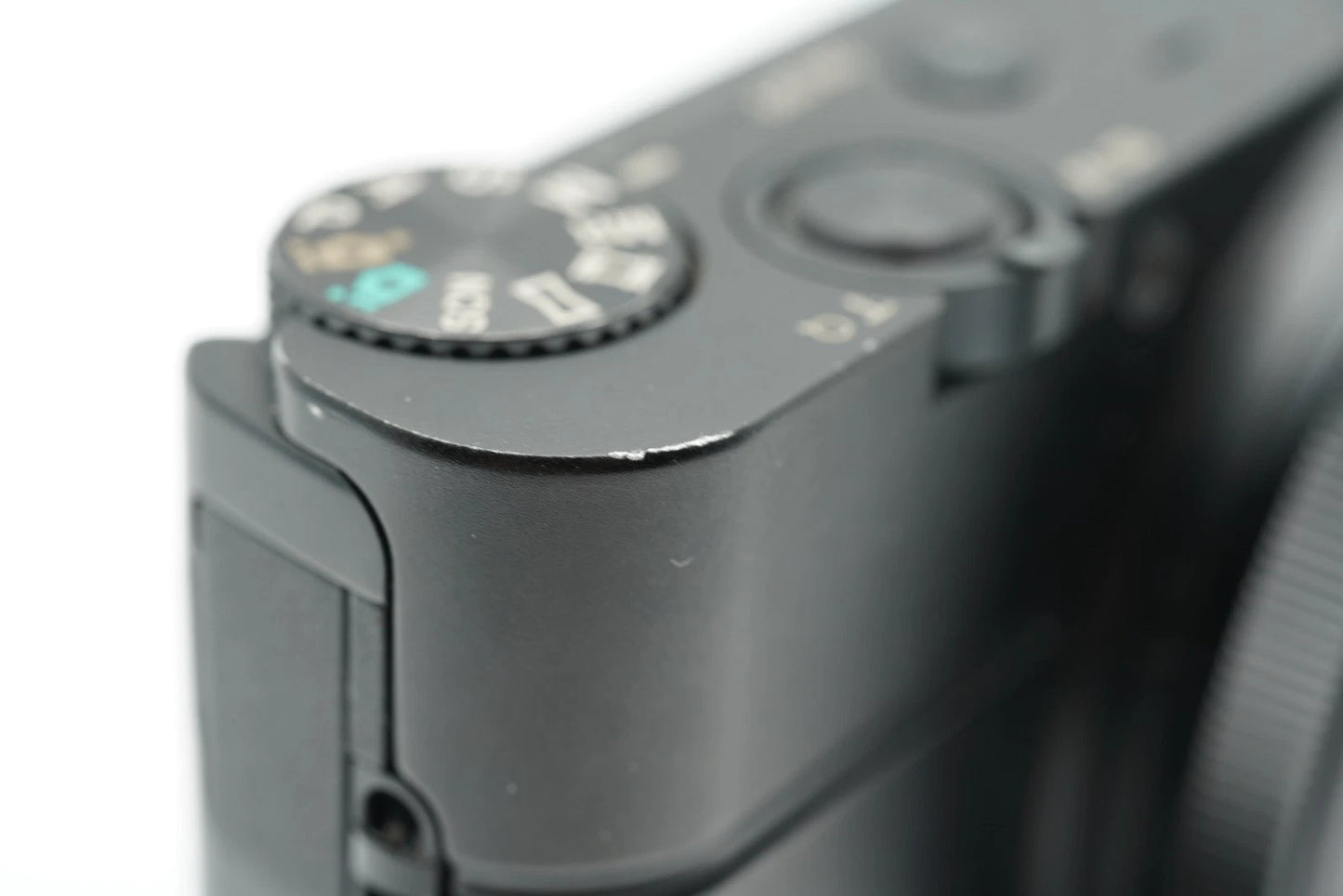 Sony Cyber-Shot DSC-RX100 35 Language Digital Camera #026