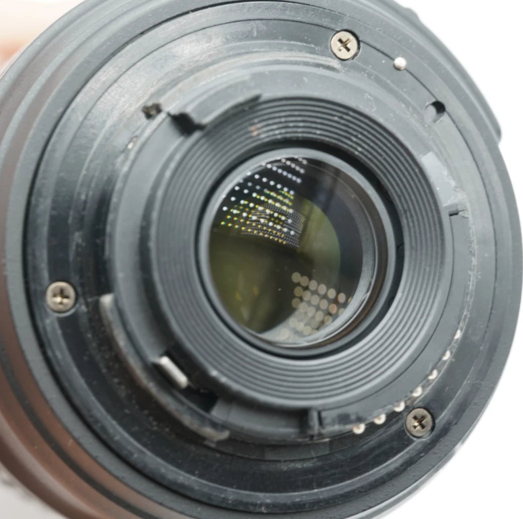 Nikon D5200 Digital Camera [SC 9165] w 18-55mm Lens #009