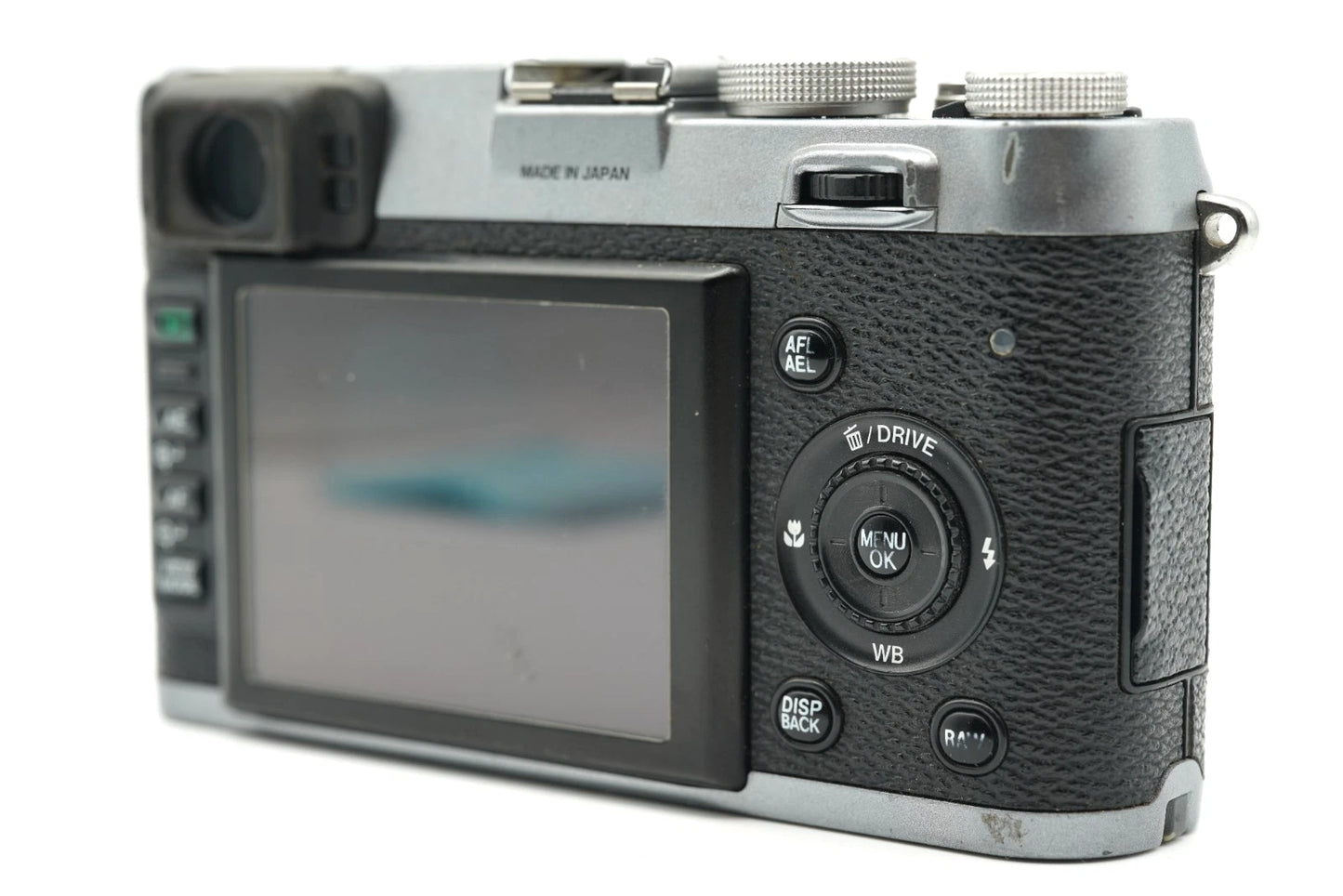 Fujifilm X100 FinePix X Series 12.3MP Silver Digital Camera #004