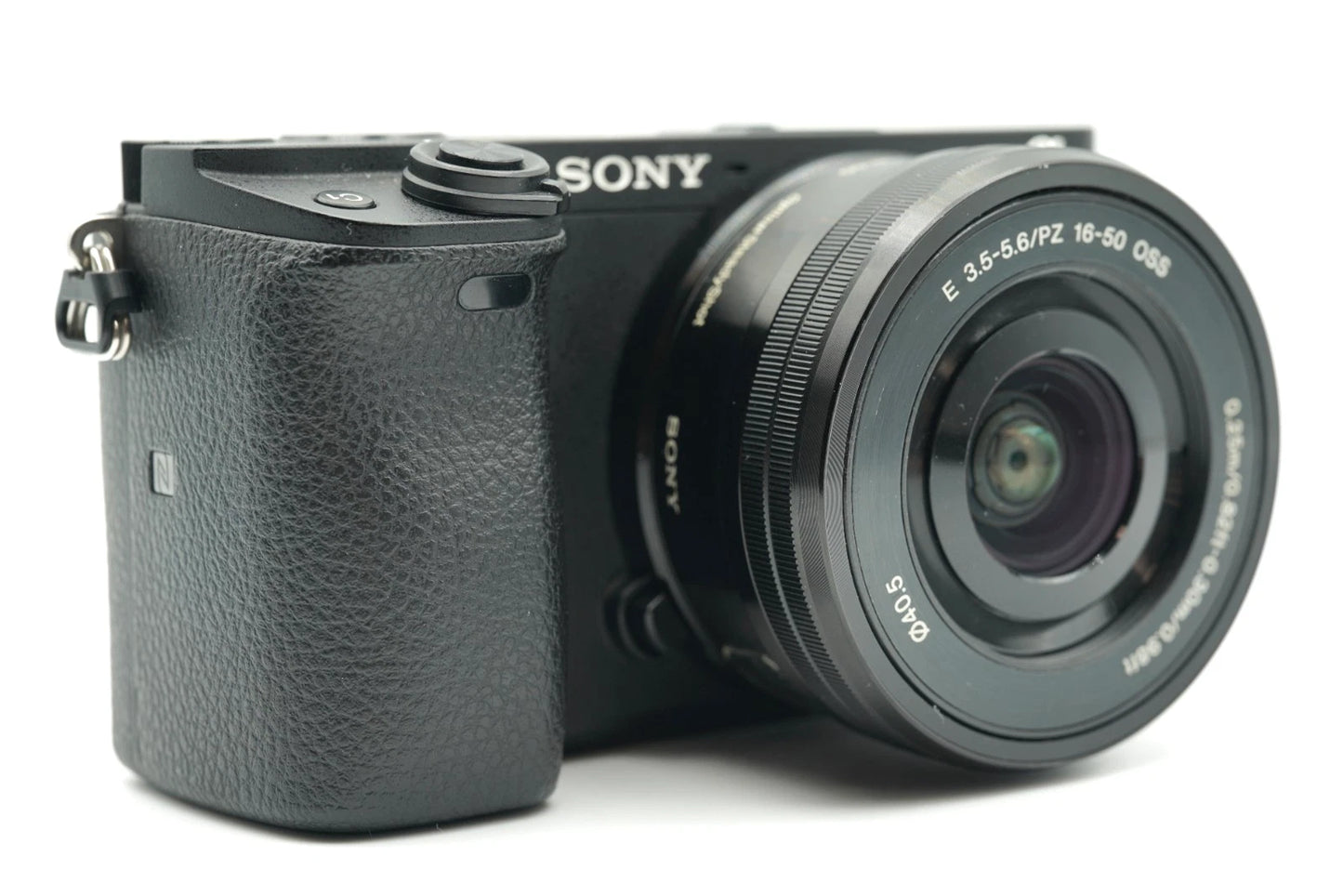 Sony Alpha a6300 Mirrorless Digital Camera [SC 4535] w 16-50mm lens #010