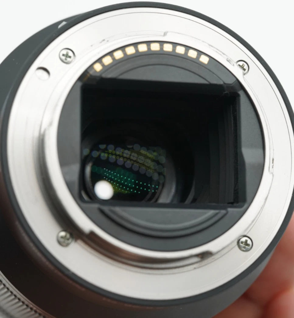 SONY FE 28-70mm f/3.5-5.6 OSS Lens SEL2870 E mount #002