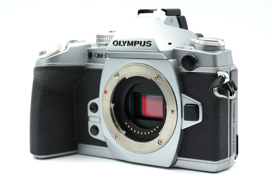 Olympus OM-D E-M1 Digital Camera silver Body [SC 15072] no lens #002