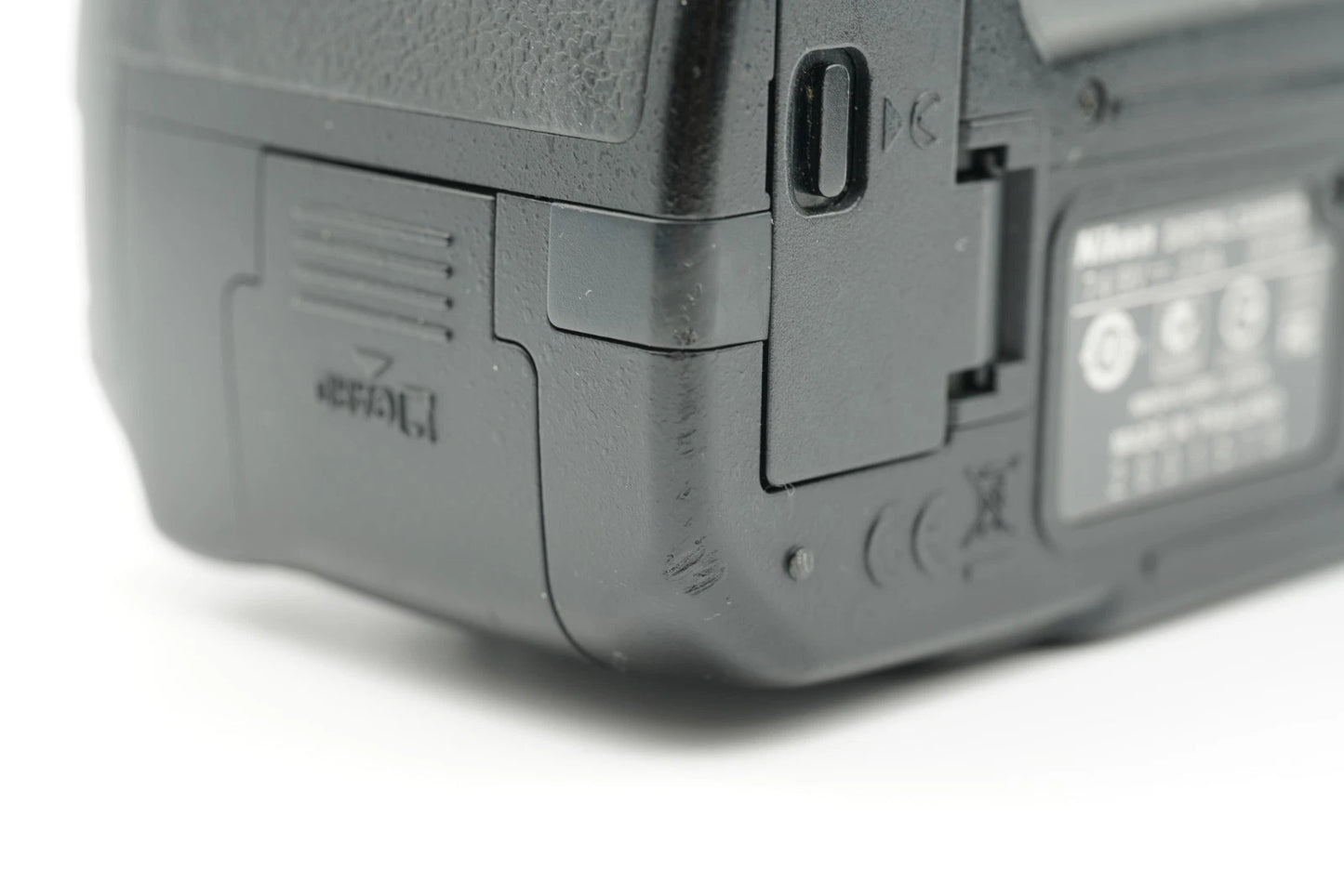 Nikon D3100 Digital SLR Camera [SC 9207]w 18-55mm lens #027