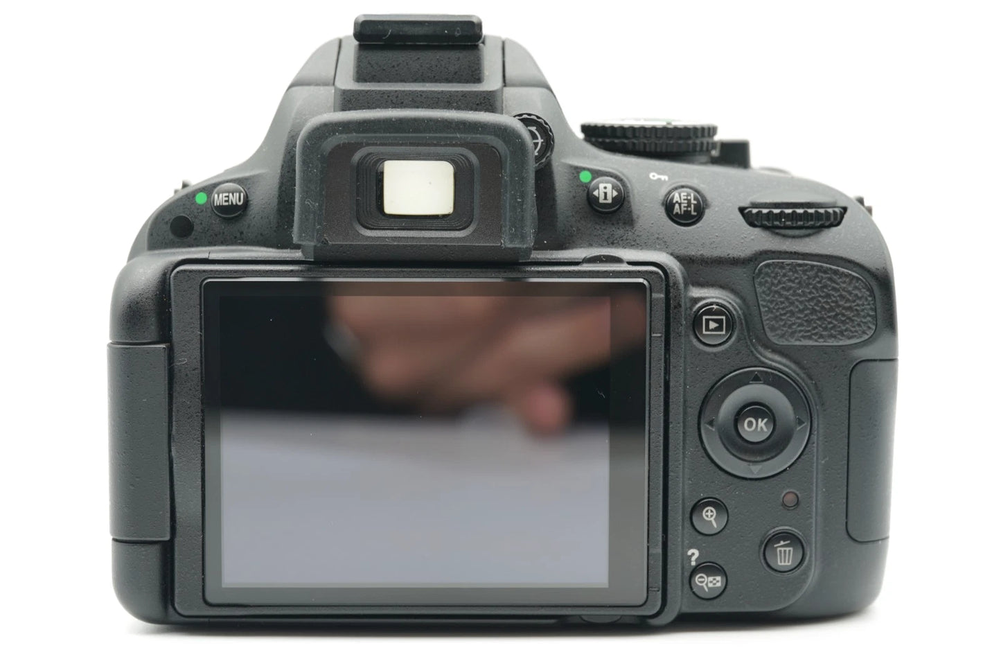 Nikon D5100 SLR Digital Camera [SC 7496] 18-55mm #016