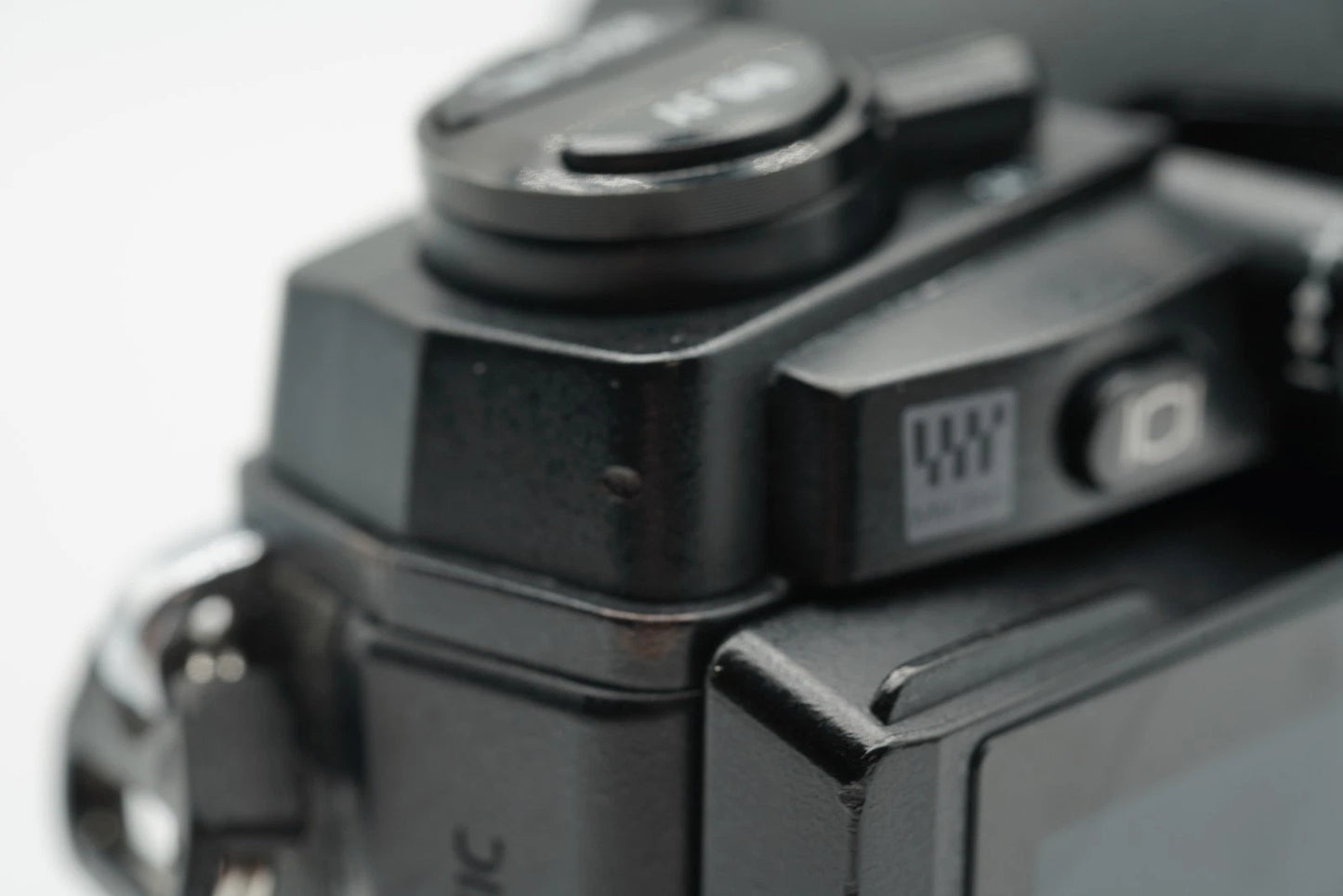 Olympus OM-D E-M1 Digital Camera Black  [SC 20348] #024