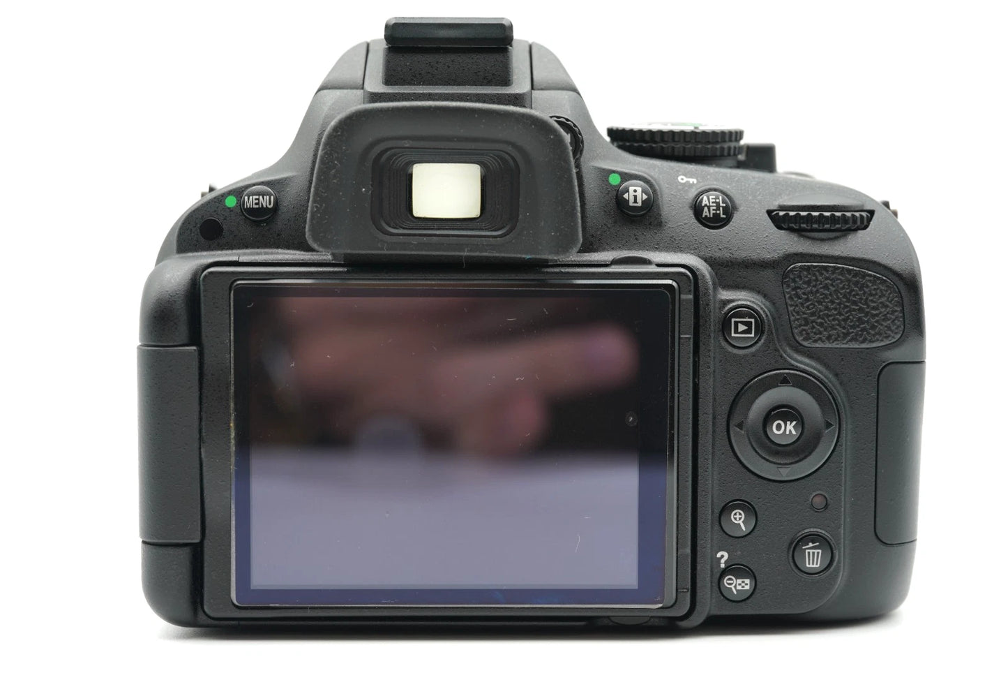 Nikon D5100 SLR Digital Camera [SC 2449] 18-55mm #015