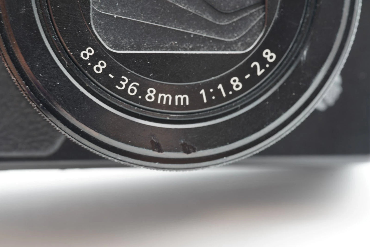 Canon PowerShot G7 X Mark II Compact Digital Camera black #011