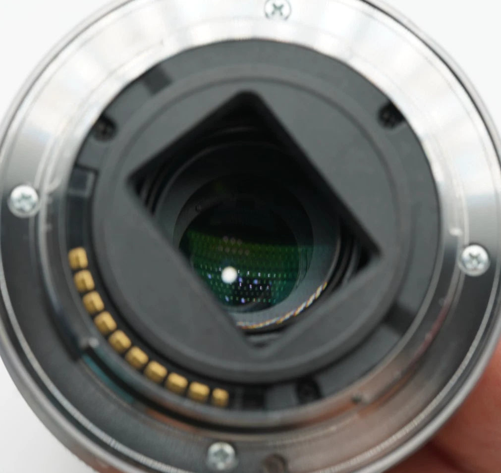 Sony E 55-210mm f/4.5-6.3 OSS zoom Lens SEL55210 Silver #008