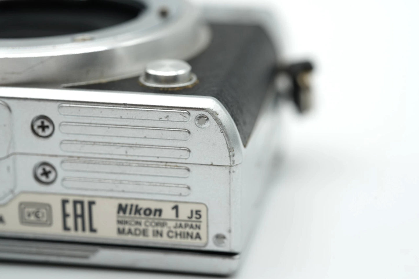 Nikon 1 J5 DSLR Silver Camera [SC 2016] #009