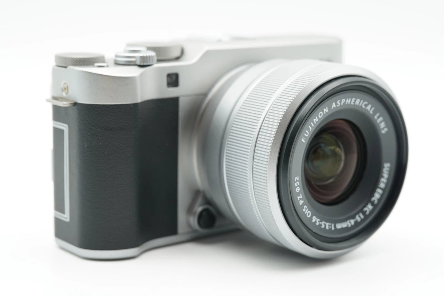 FUJIFILM X-A5 Digital Camera silver w XC 15-45mm lens #011