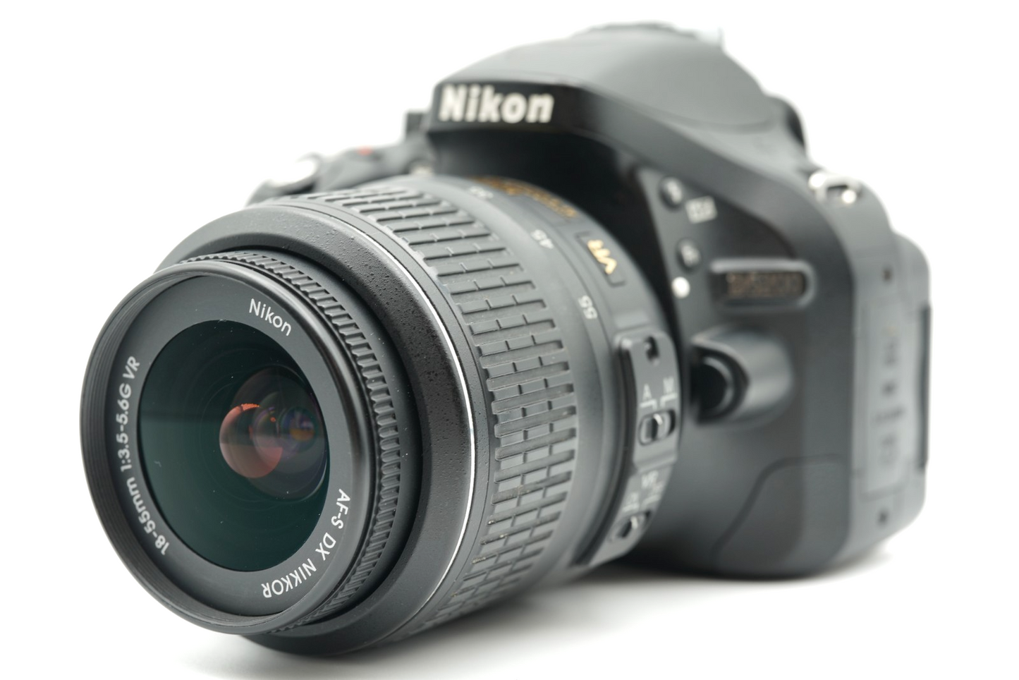 Nikon D5200 Digital Camera [SC 9165] w 18-55mm Lens #009