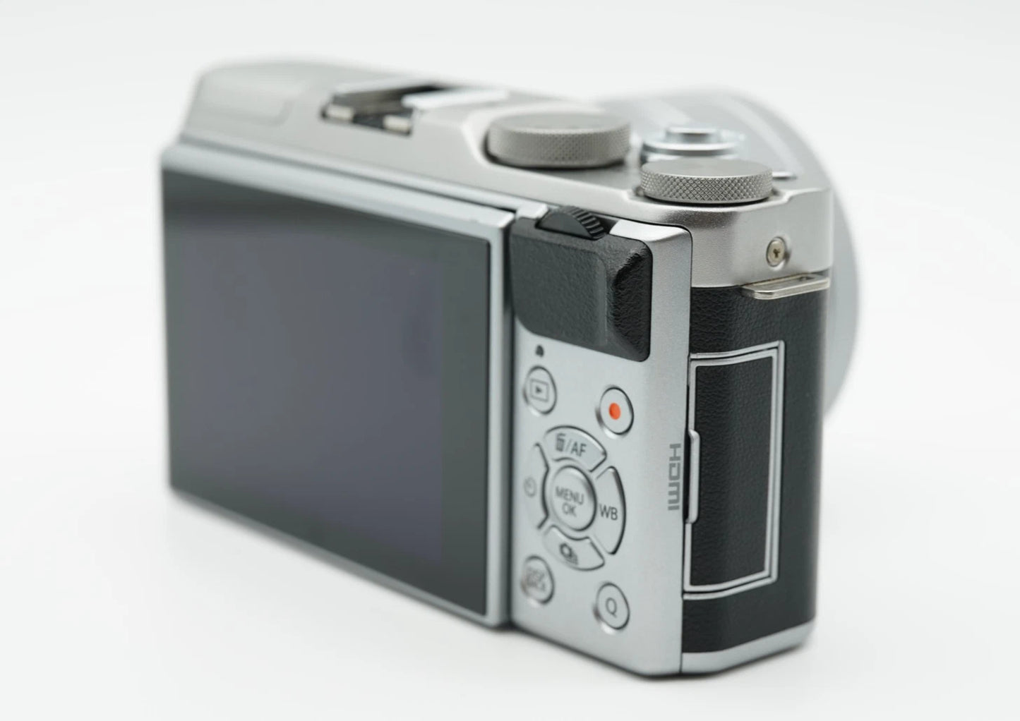 FUJIFILM X-A5 Digital Camera silver w XC 15-45mm lens #011