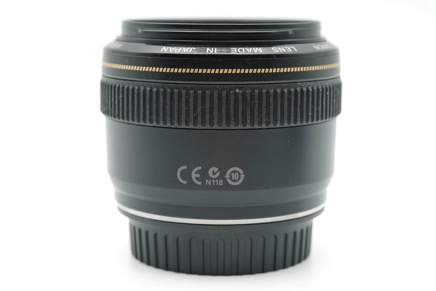 Canon EF 28mm f/1.8 AF USM lens for EF mount #001