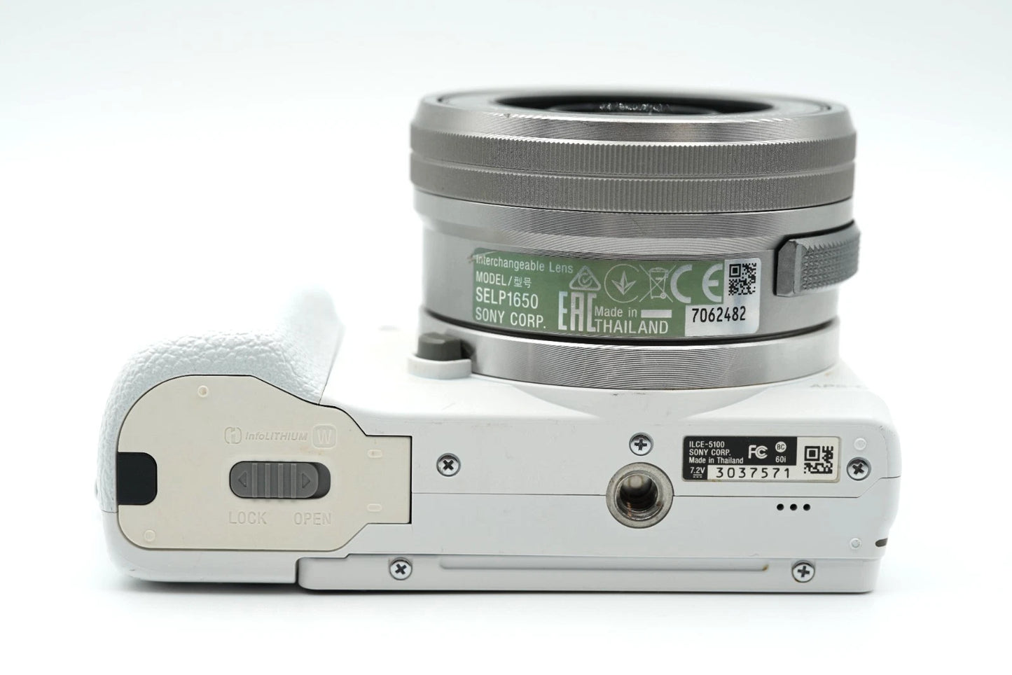 Sony Alpha a5100 ILCE-5100 Mirrorless camera [SC 8025] white