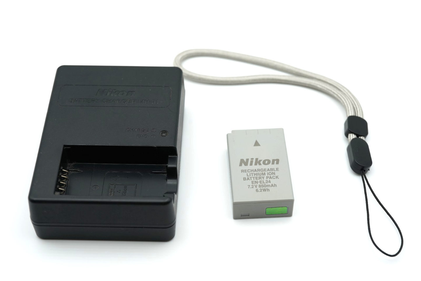 Nikon 1 J5 DSLR Silver Camera [SC 2016] #009