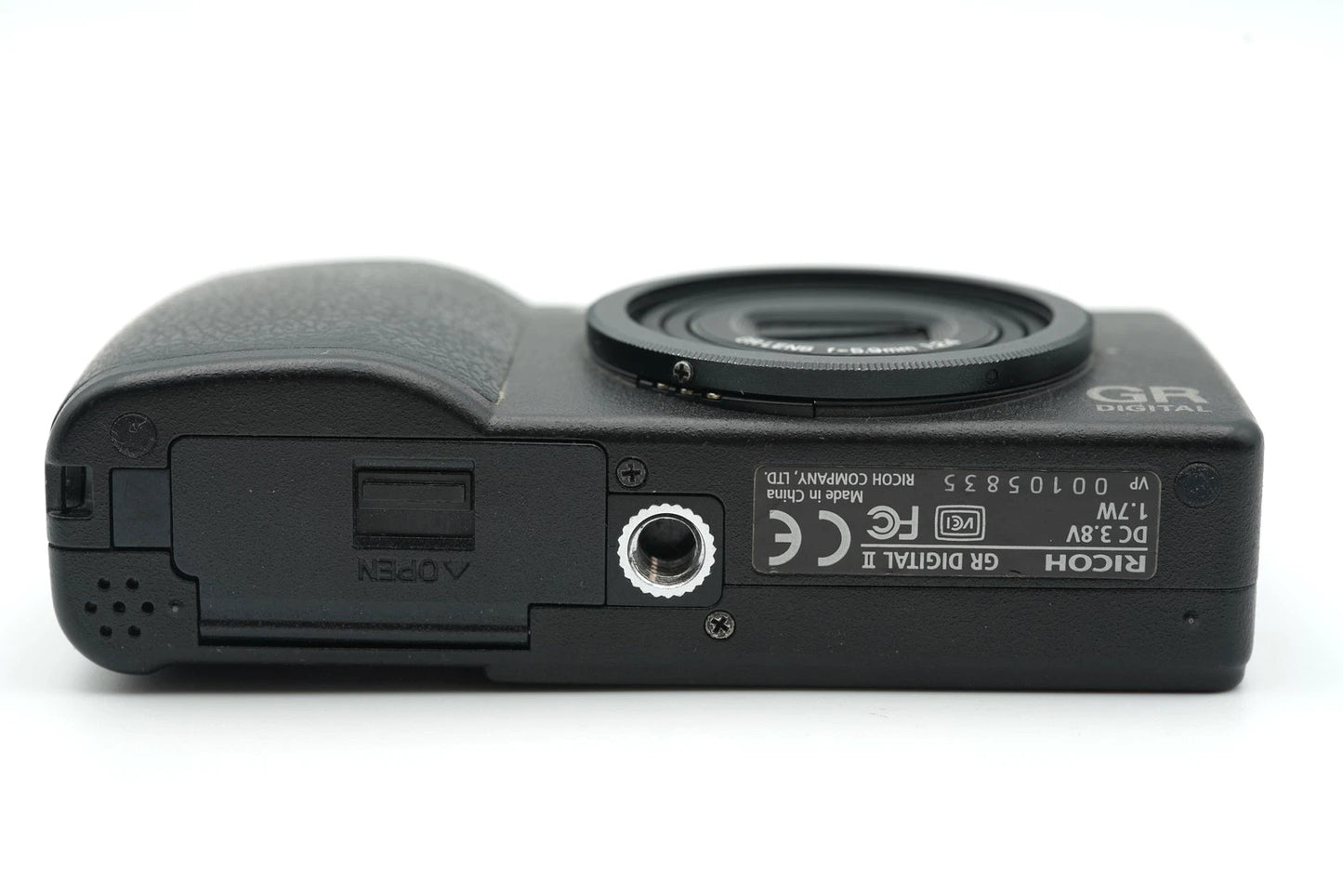 RICOH GR DIGITAL II 10.1MP Compact Digital Camera [SC 7456] #001