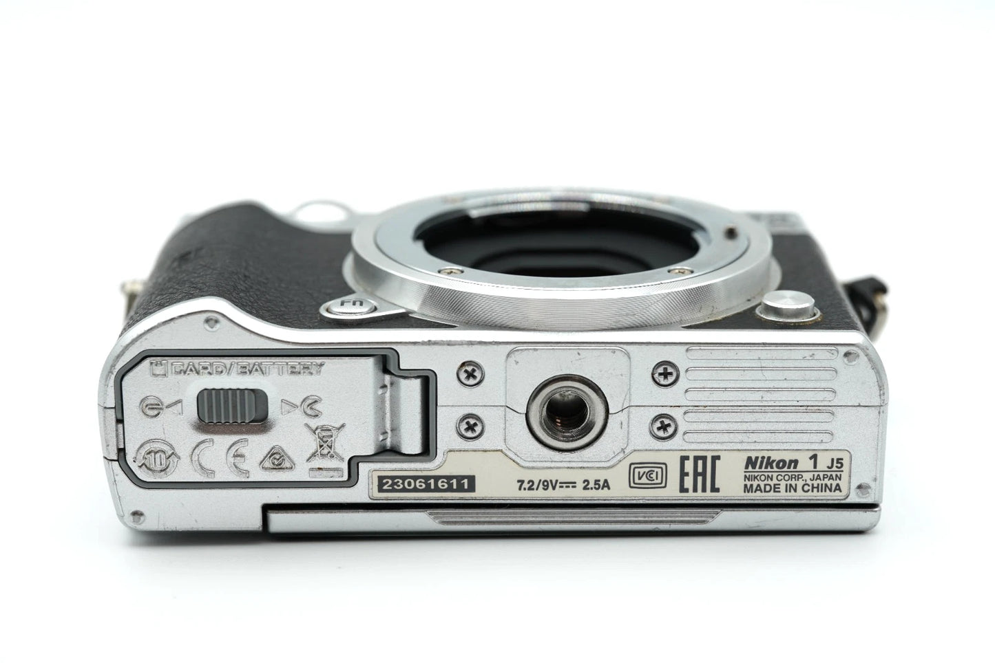 Nikon 1 J5 DSLR Silver Camera [SC 2016] #009