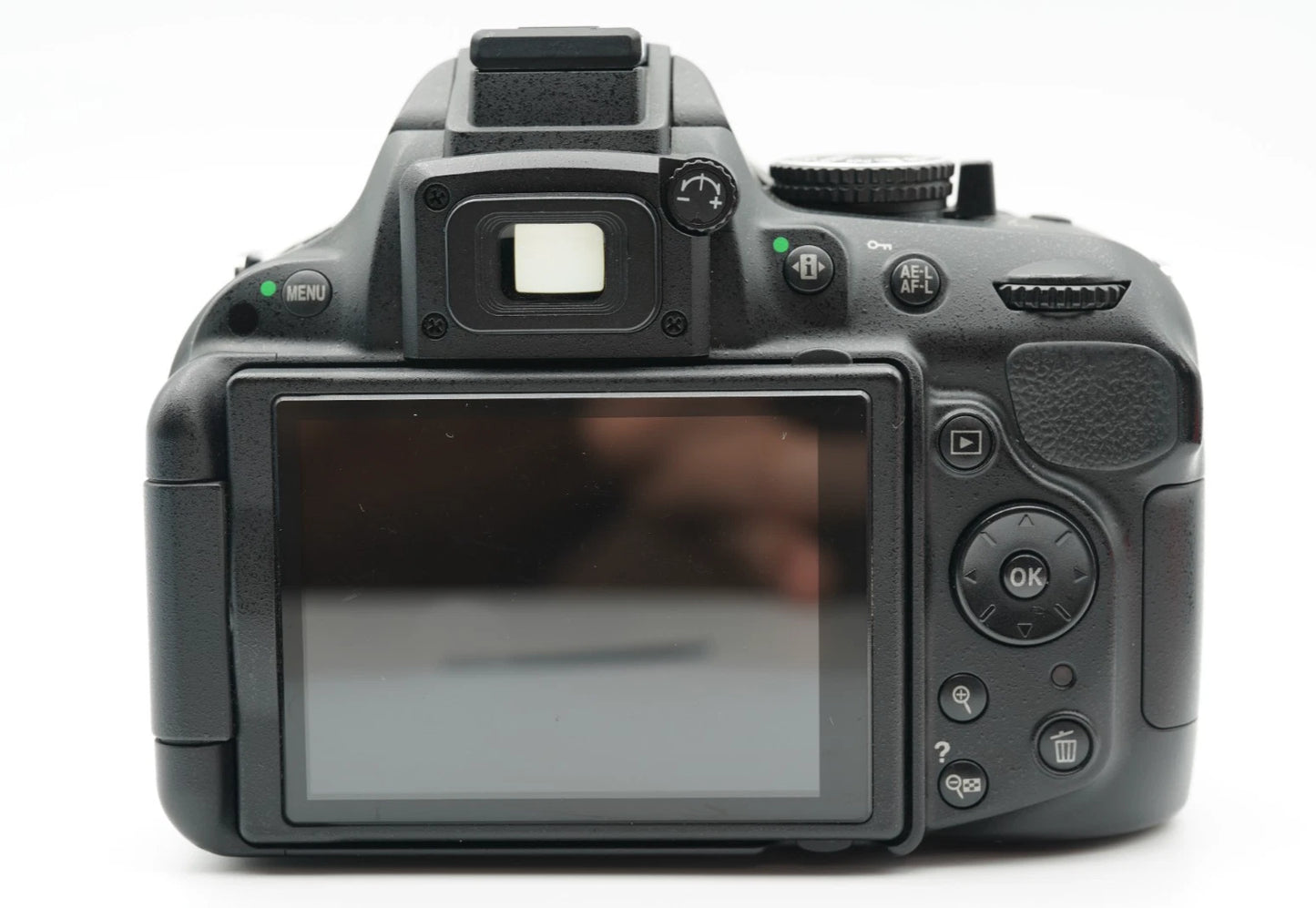 Nikon D5200 Digital Camera [SC 45349] w 18-55mm Lens #008