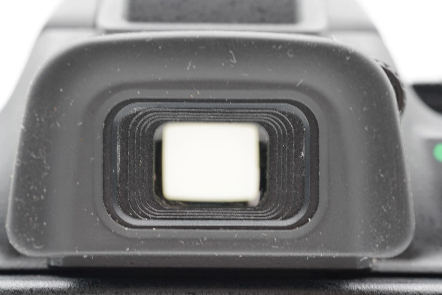 Nikon D5200 Digital Camera [SC 9165] w 18-55mm Lens #009