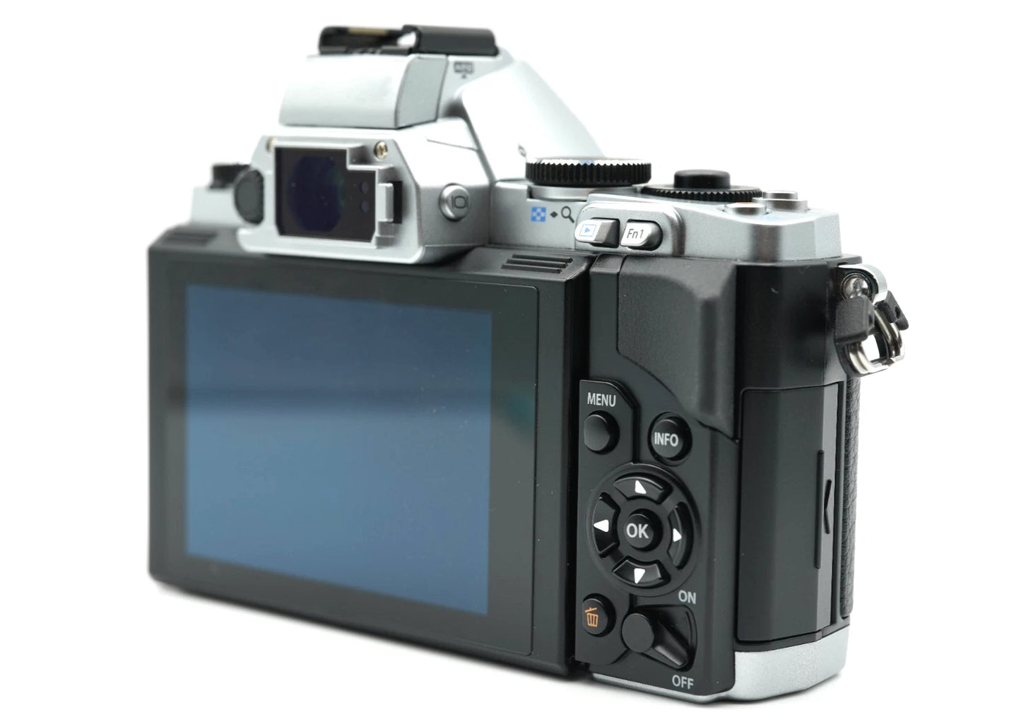 Olympus OM-D E-M5 silver Digital Camera [sc 1909] w 14-42 lens #001