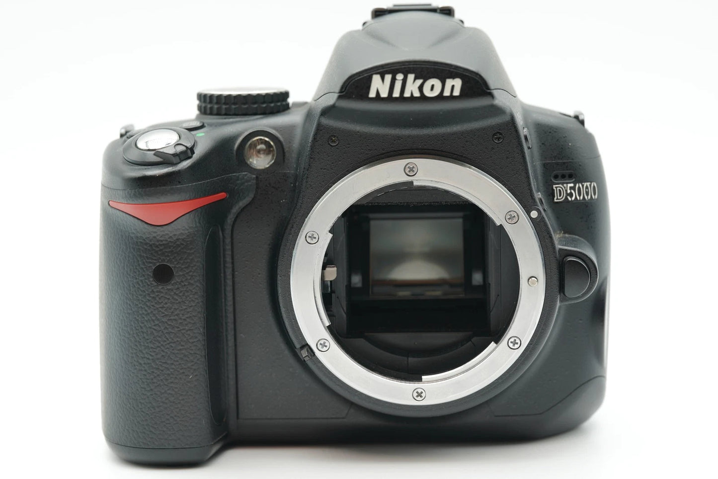 Nikon D5000 Digital SLR Camera [sc 10227] w 18-55mm Lens #001