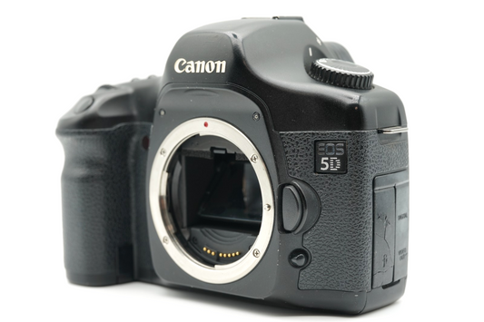 Canon EOS 5D Digital SLR Camera Body #016
