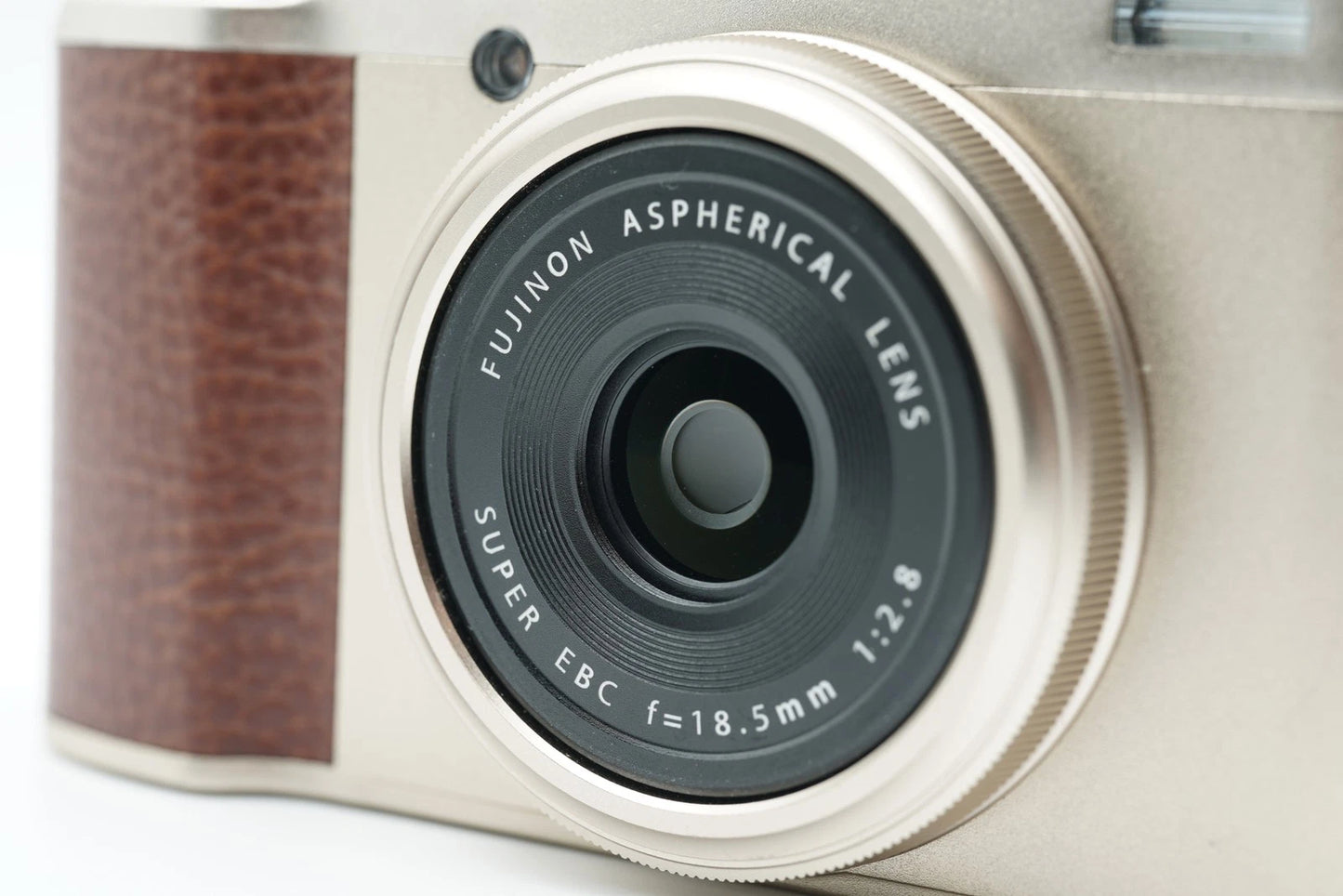 Fujifilm Fuji XF10 XF-10 Gold Compact Digital Camera zoom #001