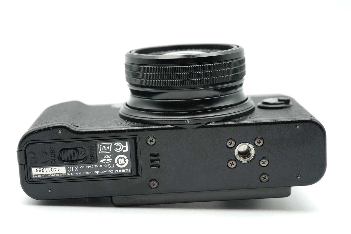 Fujifilm X10 Black Point and Shoot Compact Digital Camera #001