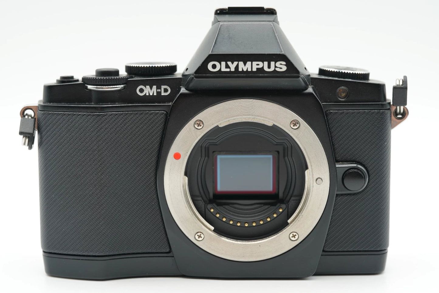 Olympus OM-D E-M5 Digital Camera [sc 8864] w 14-42 lens #008