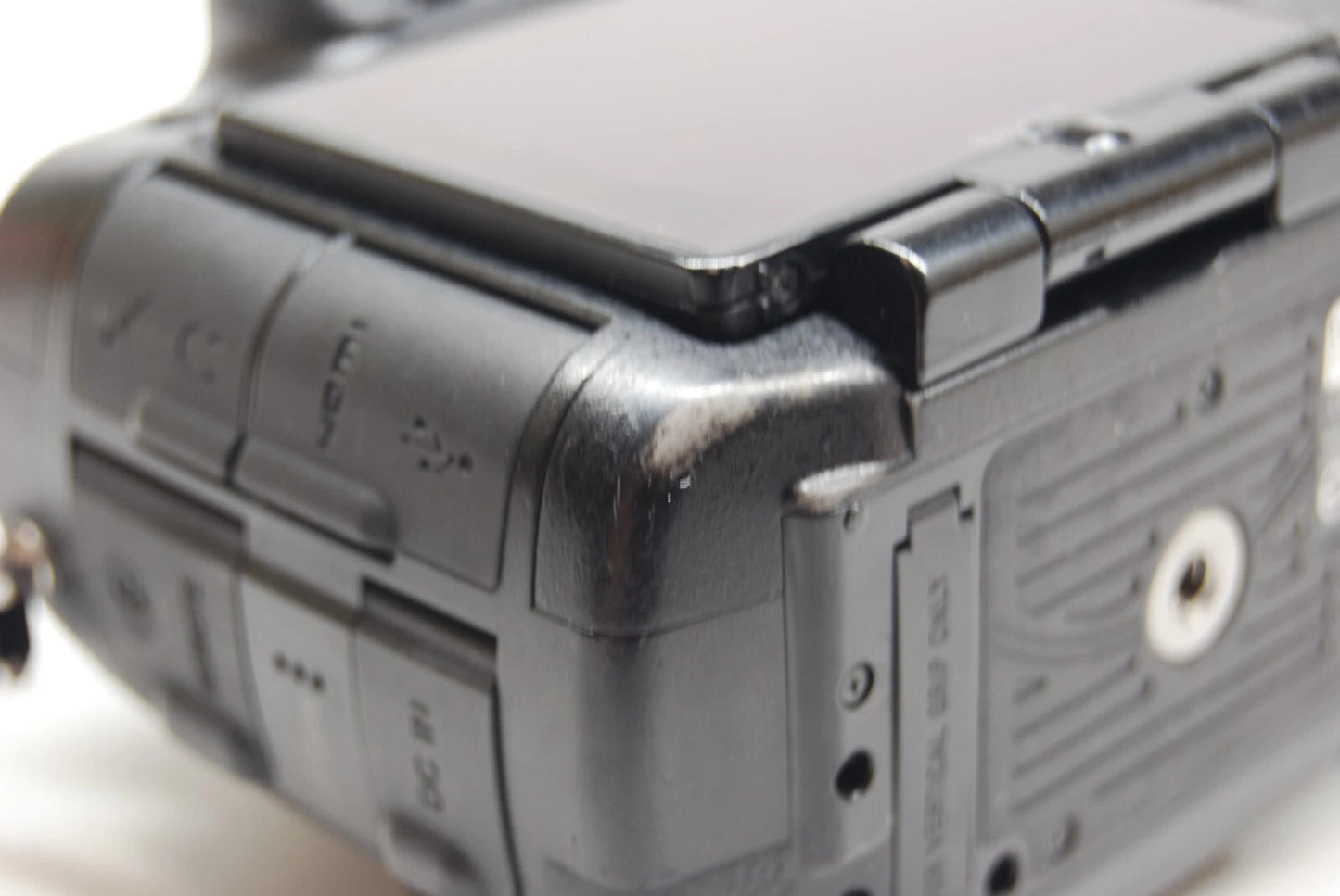 Sony α99 SLT-A99V Digital SLR Camera [ENGLISH OK]