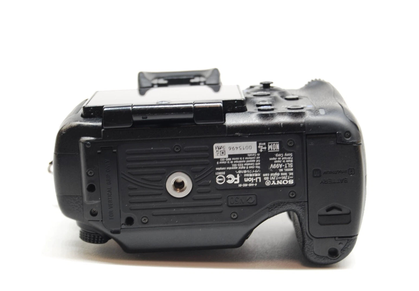 Sony α99 SLT-A99V Digital SLR Camera [ENGLISH OK]