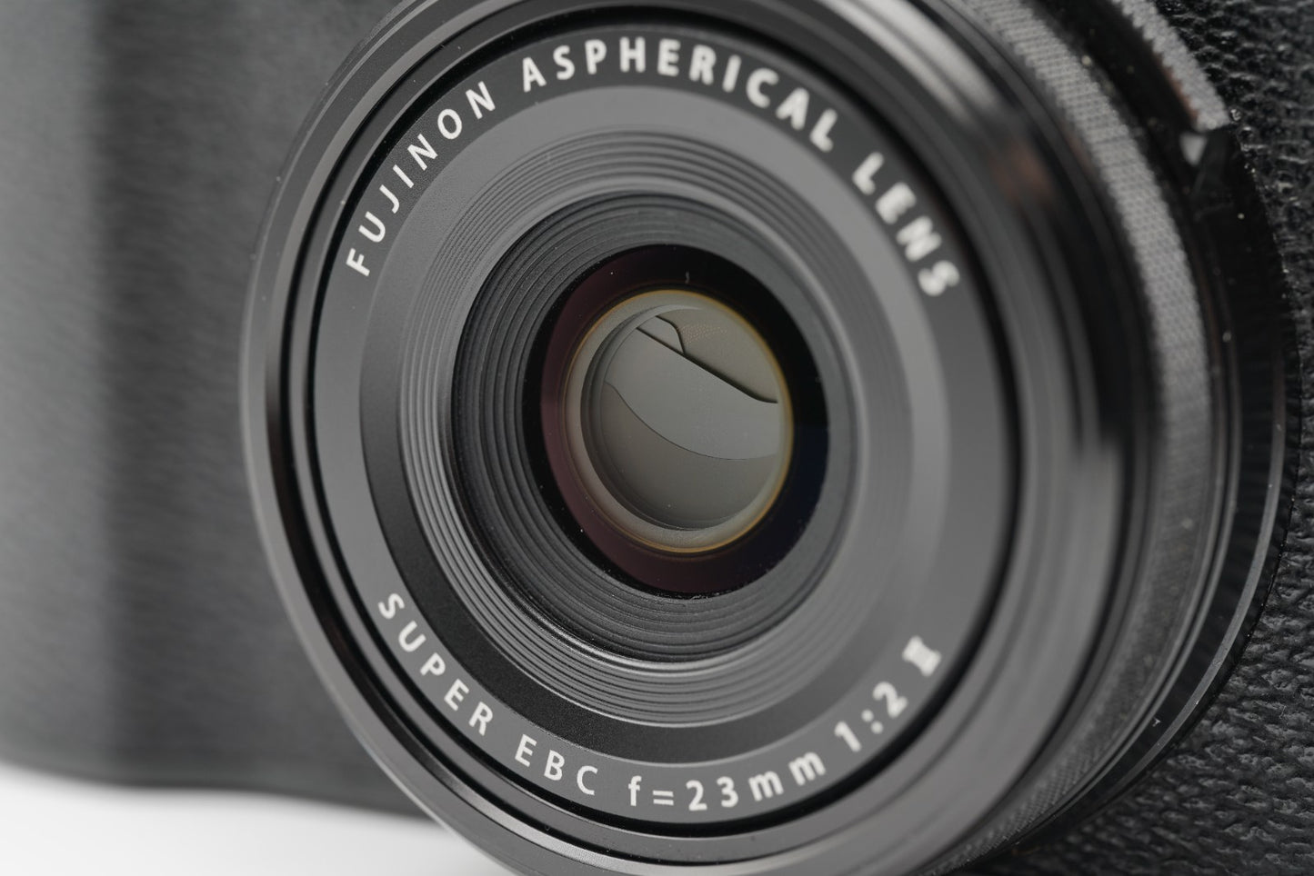 FUJIFILM Fuji X100V Digital Camera Black [SC 51400] lens #002